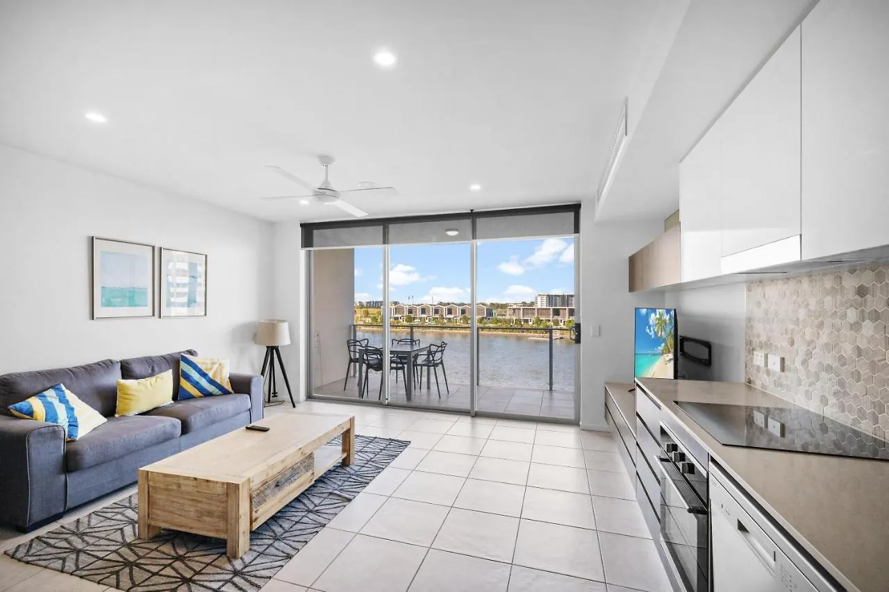 Otel North Shore Oceanside Kawana Kawana Waters
