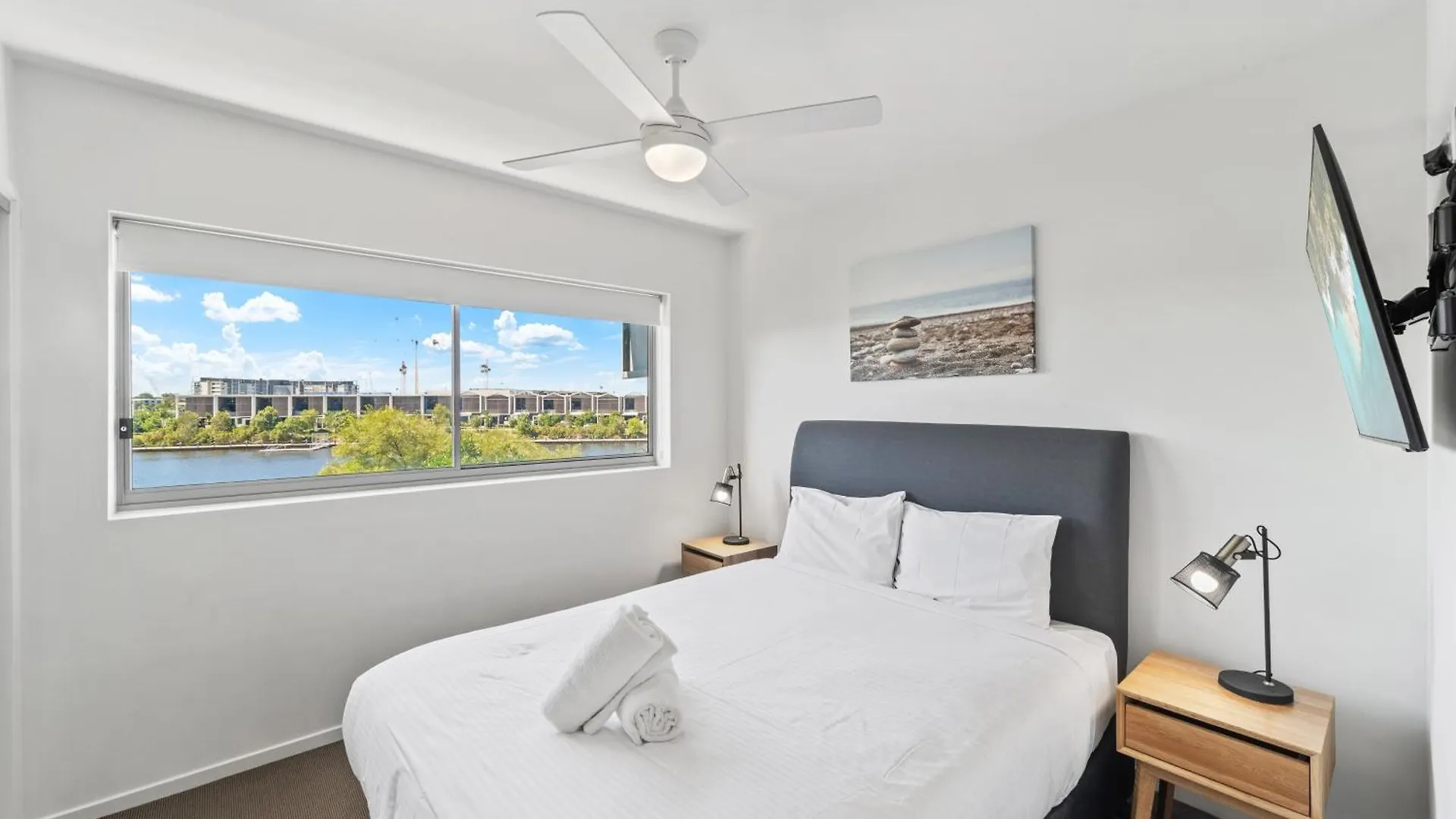 Otel North Shore Oceanside Kawana Kawana Waters