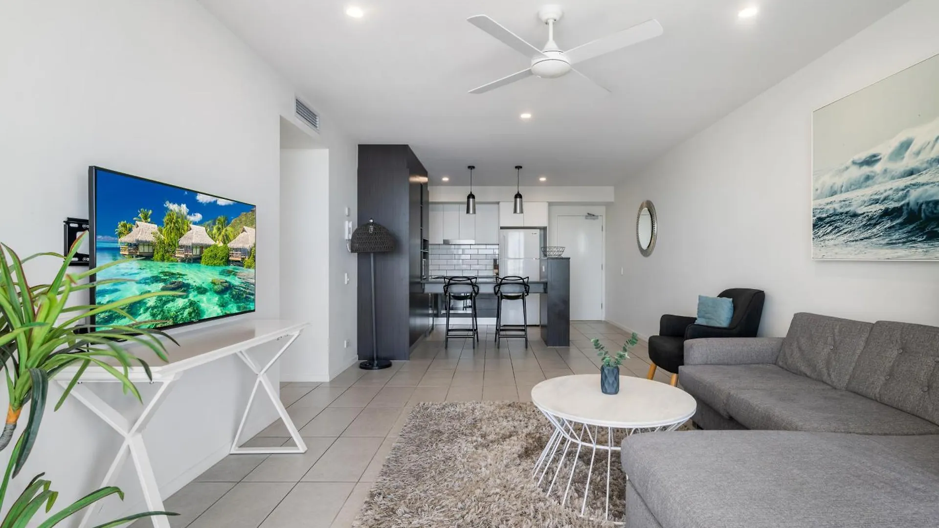 North Shore Oceanside Kawana Kawana Waters Avustralya
